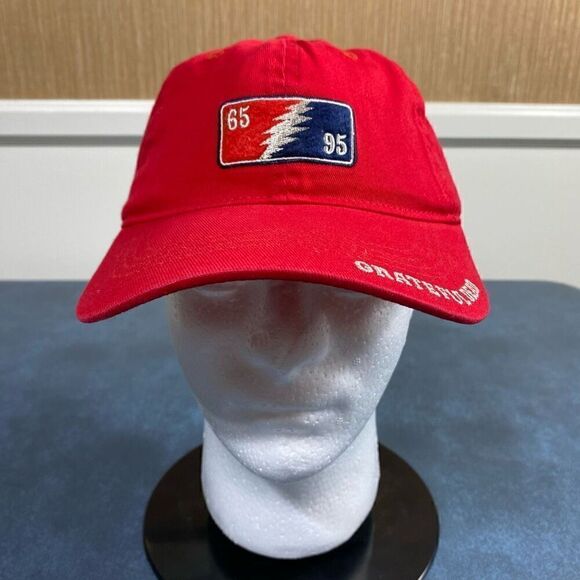 Liquid Blue Men's Grateful Dead - 65-95 Adjustable Baseball Cap Red OSFA New - Picture 1 of 8